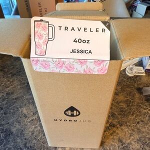 HydroJug Traveler 40oz- Jessica